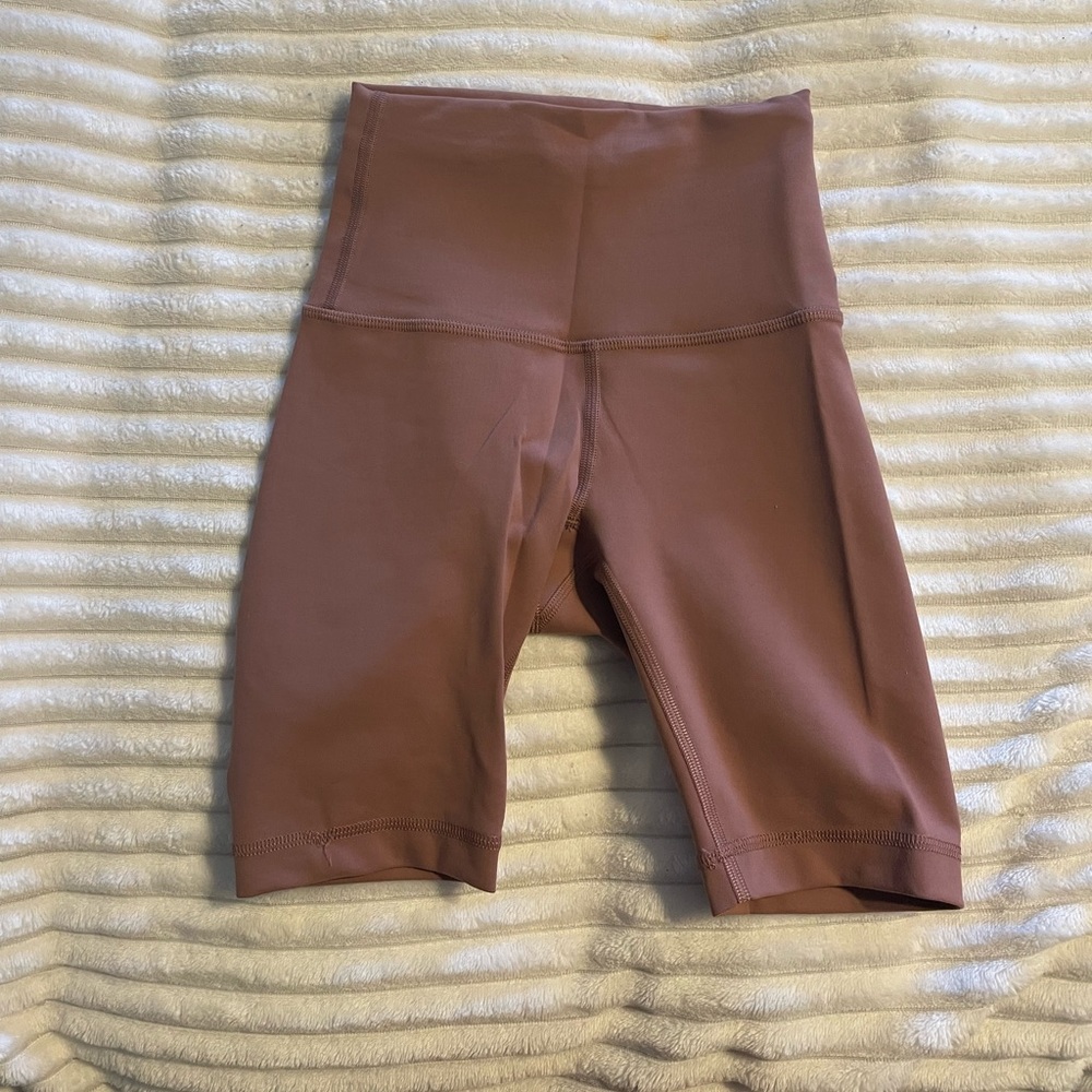Lululemon bike shorts